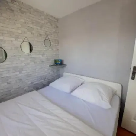 Cosy In The Center Of Apartmán Caen